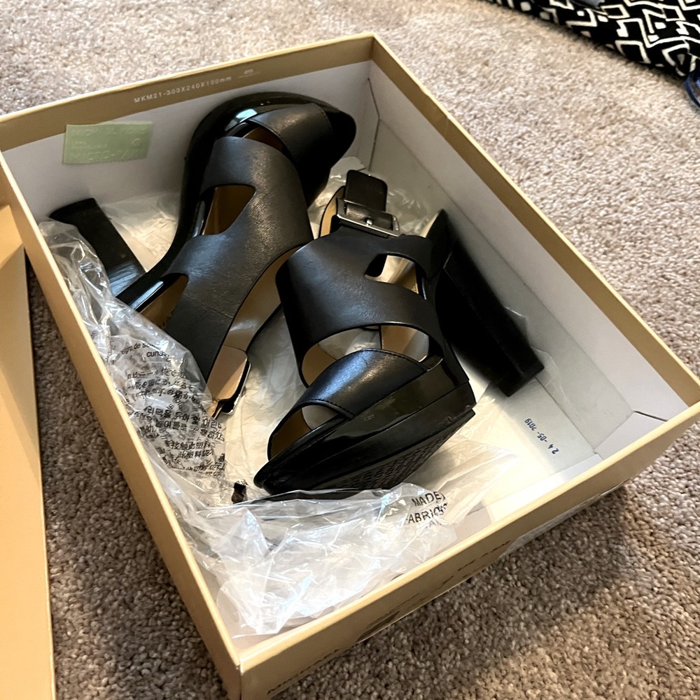 Michael Kors Carla Platform Black Leather Shoes